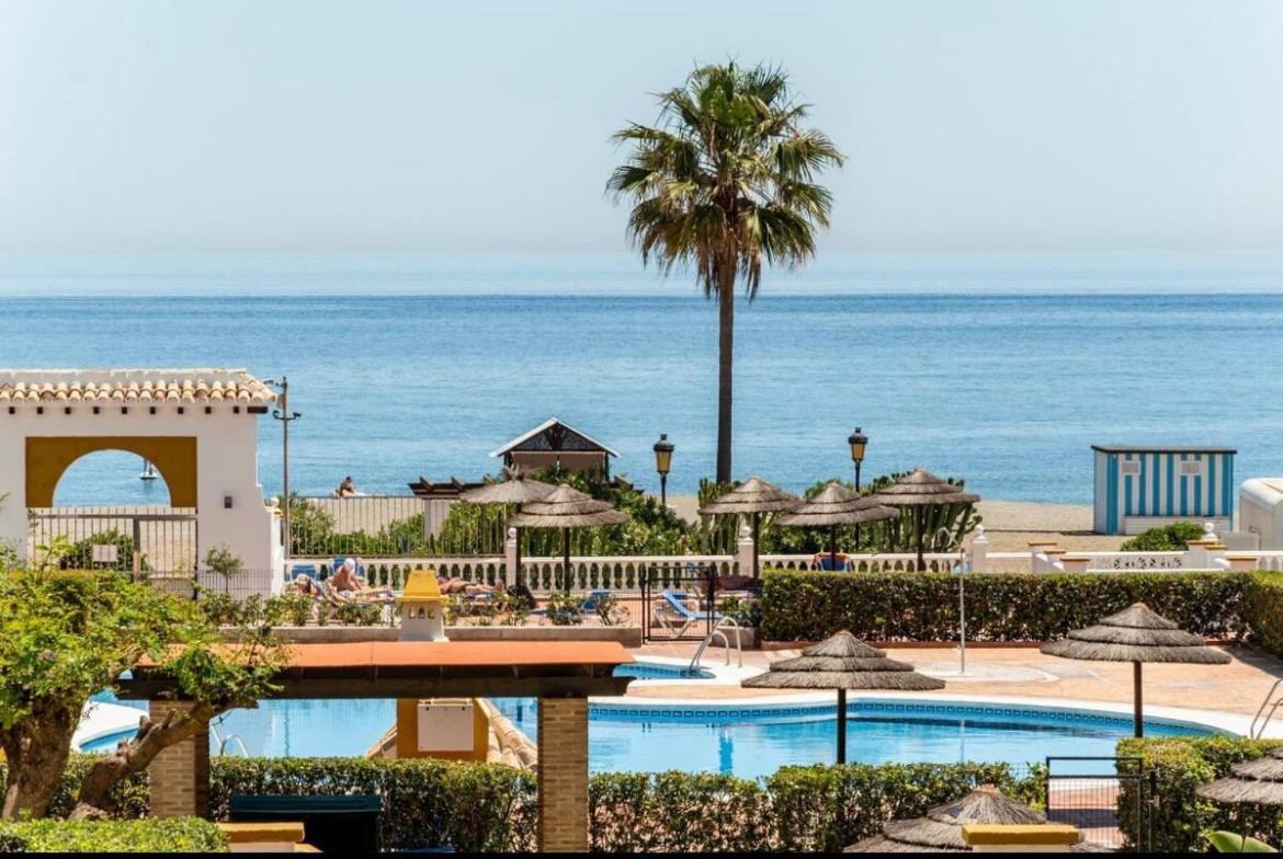 Personal Y Coqueto En Primerisima Linea De Playa, En La Costa Del Sol. Puerto De La Duquesa Castillo de Sabinillas Exterior photo